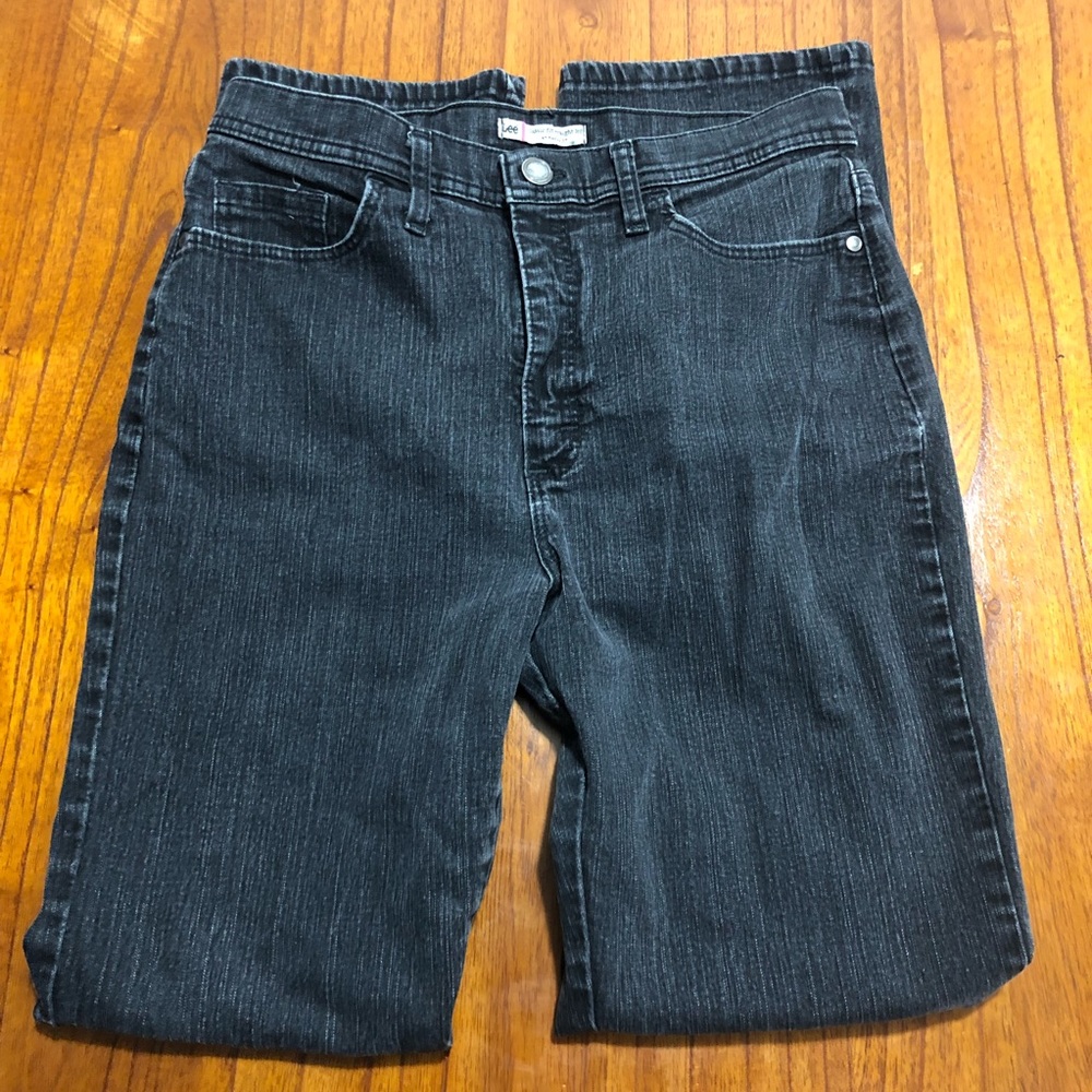 Lee classic fit straight leg at the waist jeans